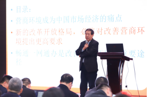 國(guó)家行政學(xué)院教授汪玉凱